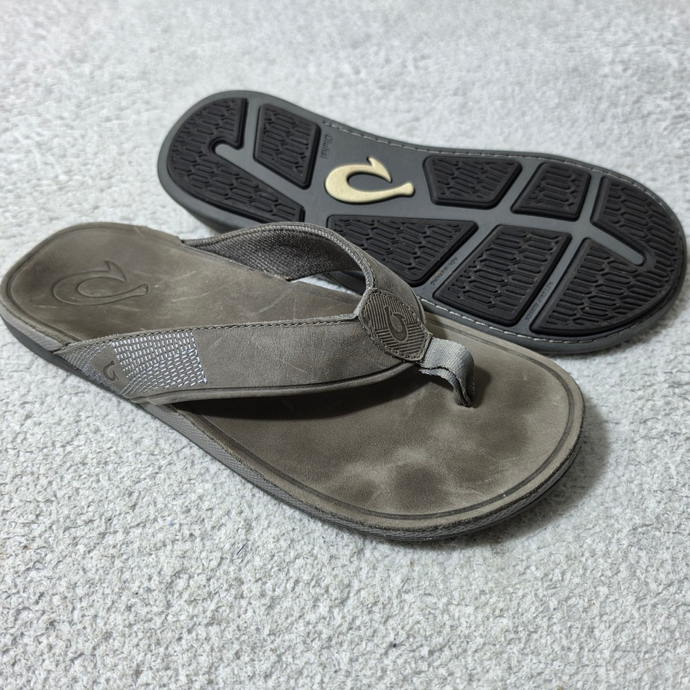 OluKai Mens 9/9 Flip Flops Brown Leather Tuahine Waterproof Wet Grip Rubber